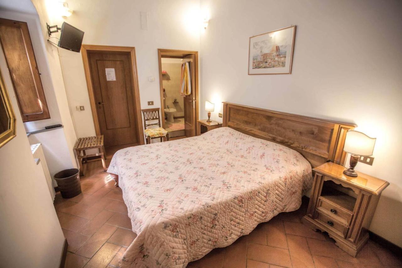 Hotel Sabrina Cortona Oda fotoğraf
